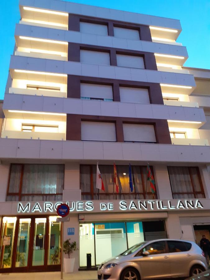 Hotel Marques De Santillana Torrelavega Buitenkant foto
